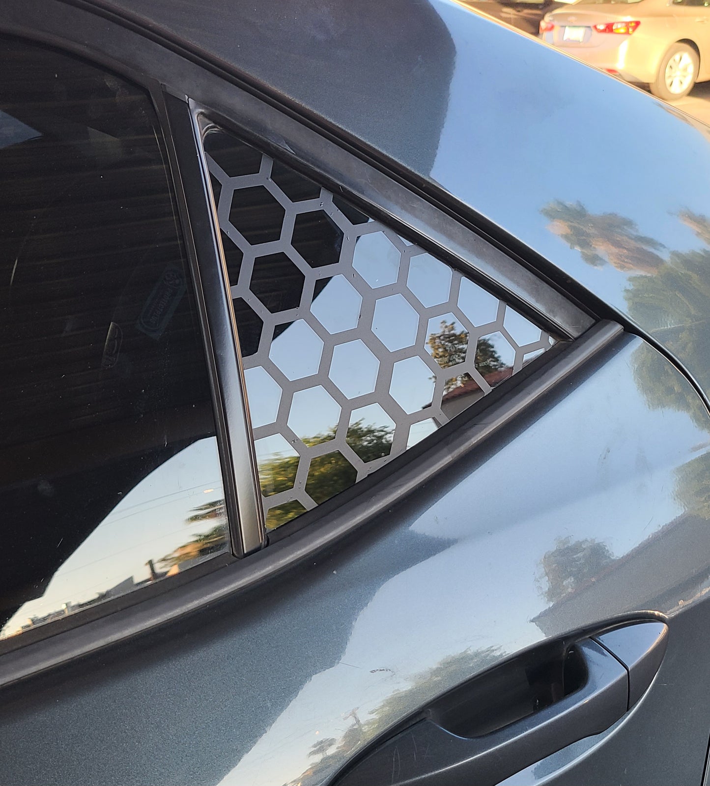 Beehive Window Shade